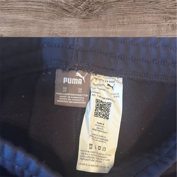 Puma Cream Graphic T-Shirt - Picture 7 of 7